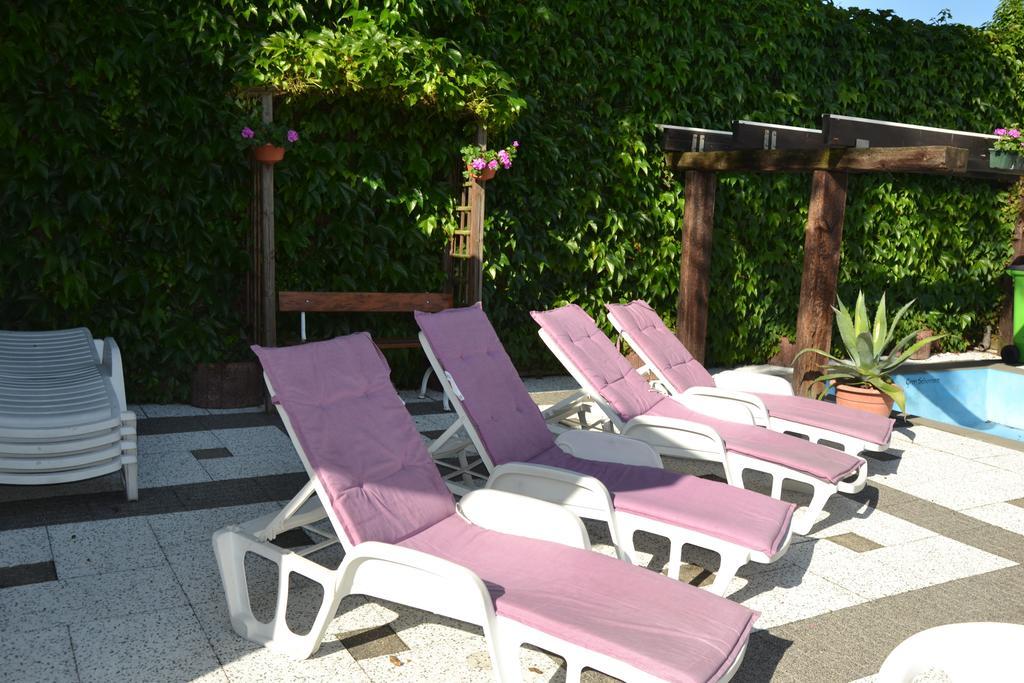 Marx Motel ファルケンブルフ エクステリア 写真